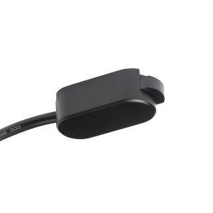 VEGA tápcsatlakozó fekete  24=